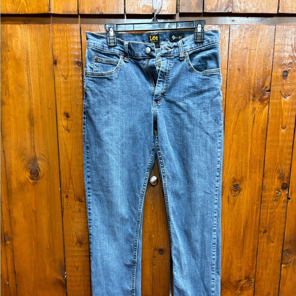 Lee Denim Blue Jeans, Regular Fit, 93% Cotton, 6% Polyester, 1% Spandex